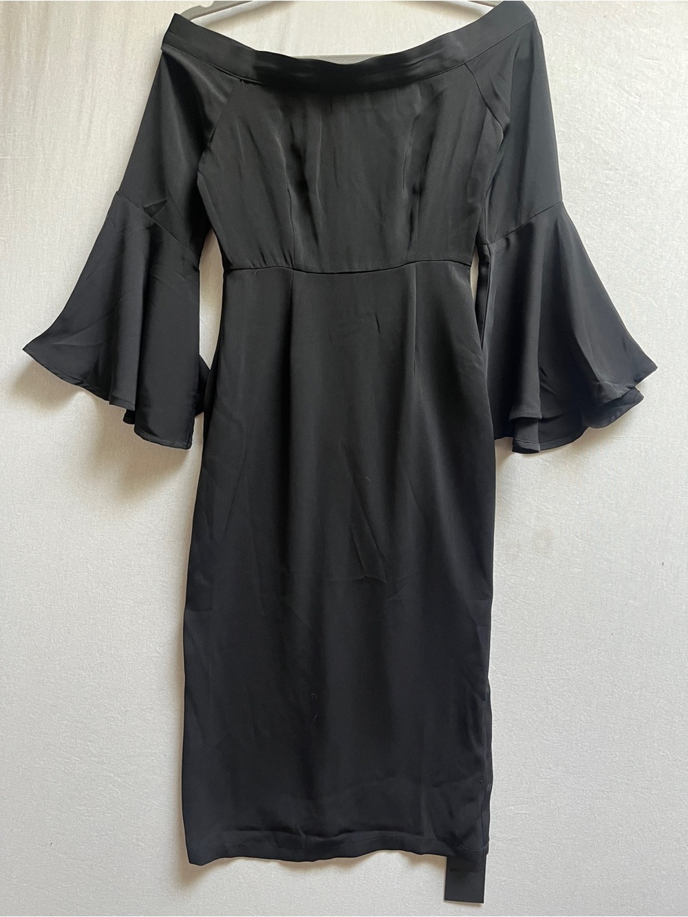 NWT East to West Off Shoulder Bell Sleeve Midi Dress Sz S